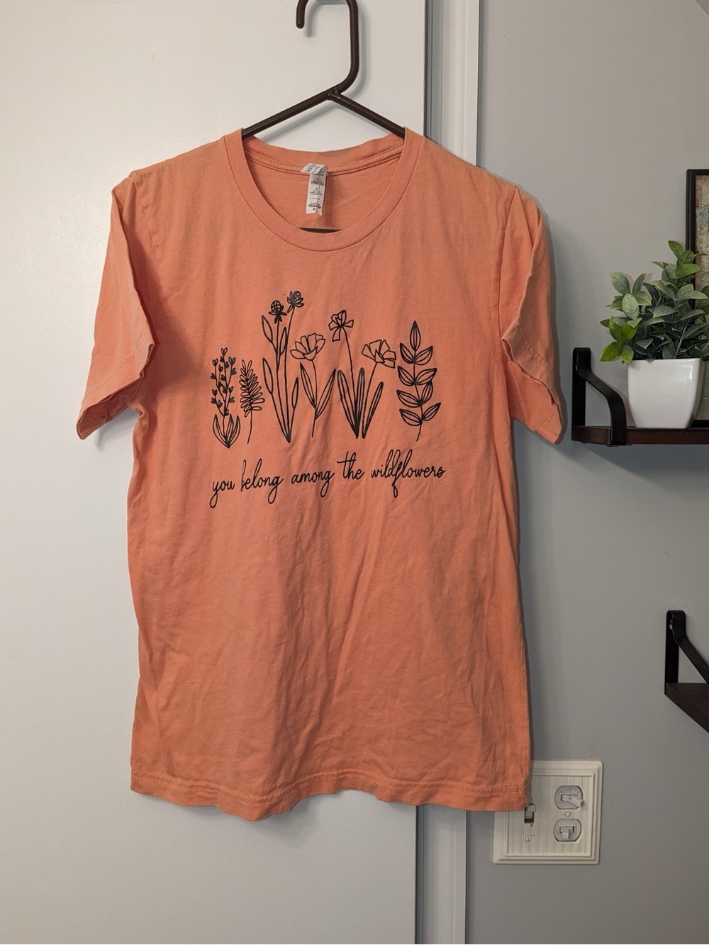 3/$12 Coral Graphic Floral T-shirt Top